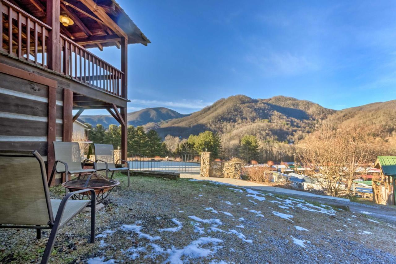 Villa The Cabin At Marys Place With Deck And Mtn Views! Maggie Valley Exterior foto